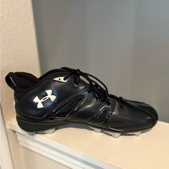 Mens Under Armour Demolish Football Cleats Shoes Size 13 Adult Black Spikes - Picture 5 of 9